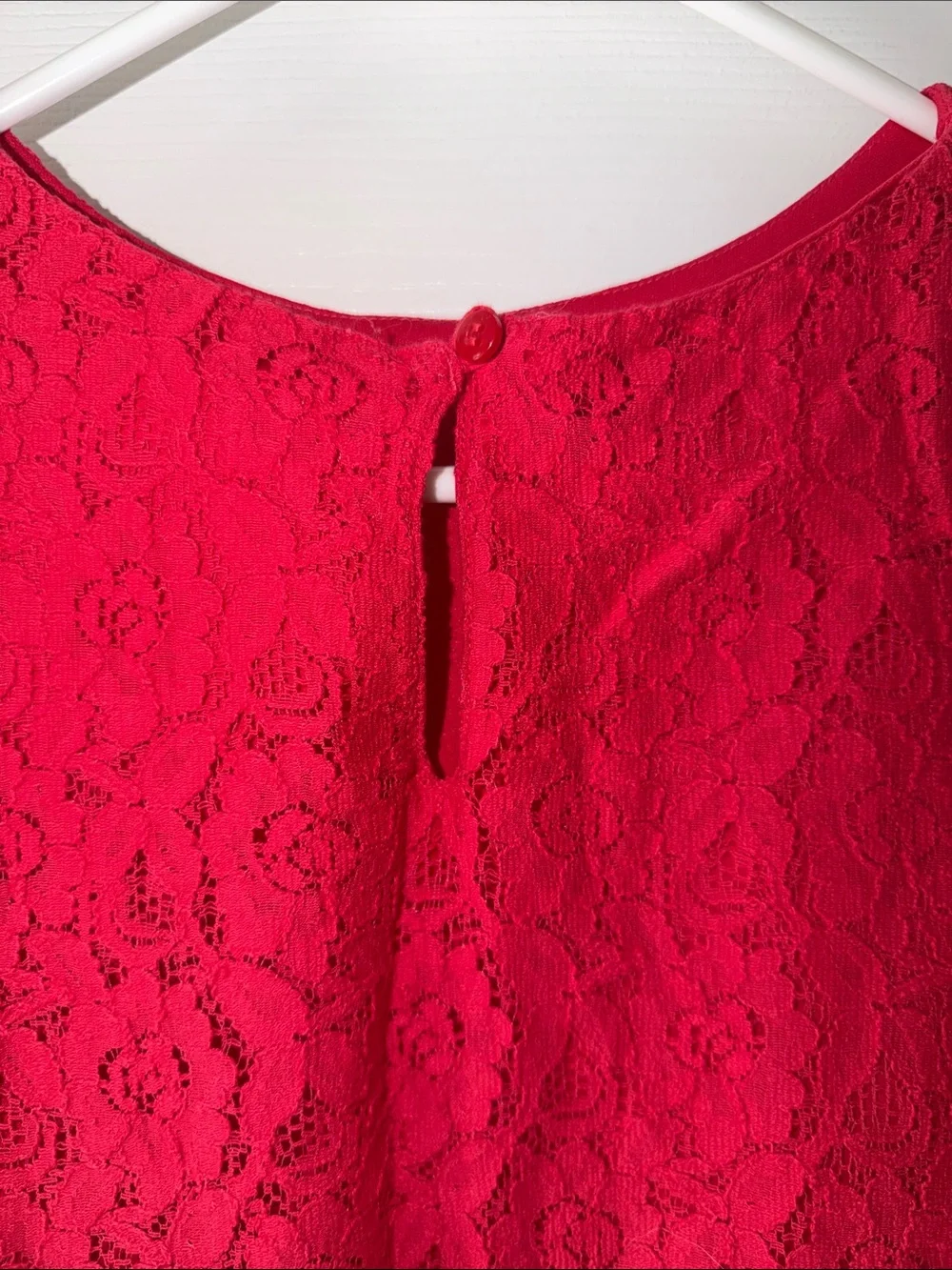 Red Lace A-Line Girls' Party Dress with Bow Accent
